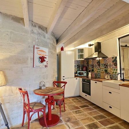 Duplex Centre Historique Uzes Appartement Buitenkant foto